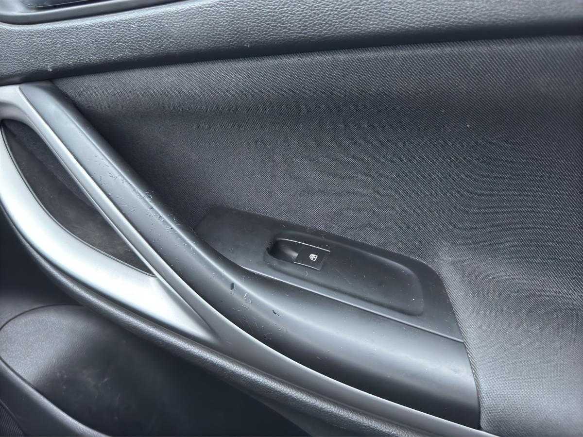 opel-astra-2017-gasolina-999cc