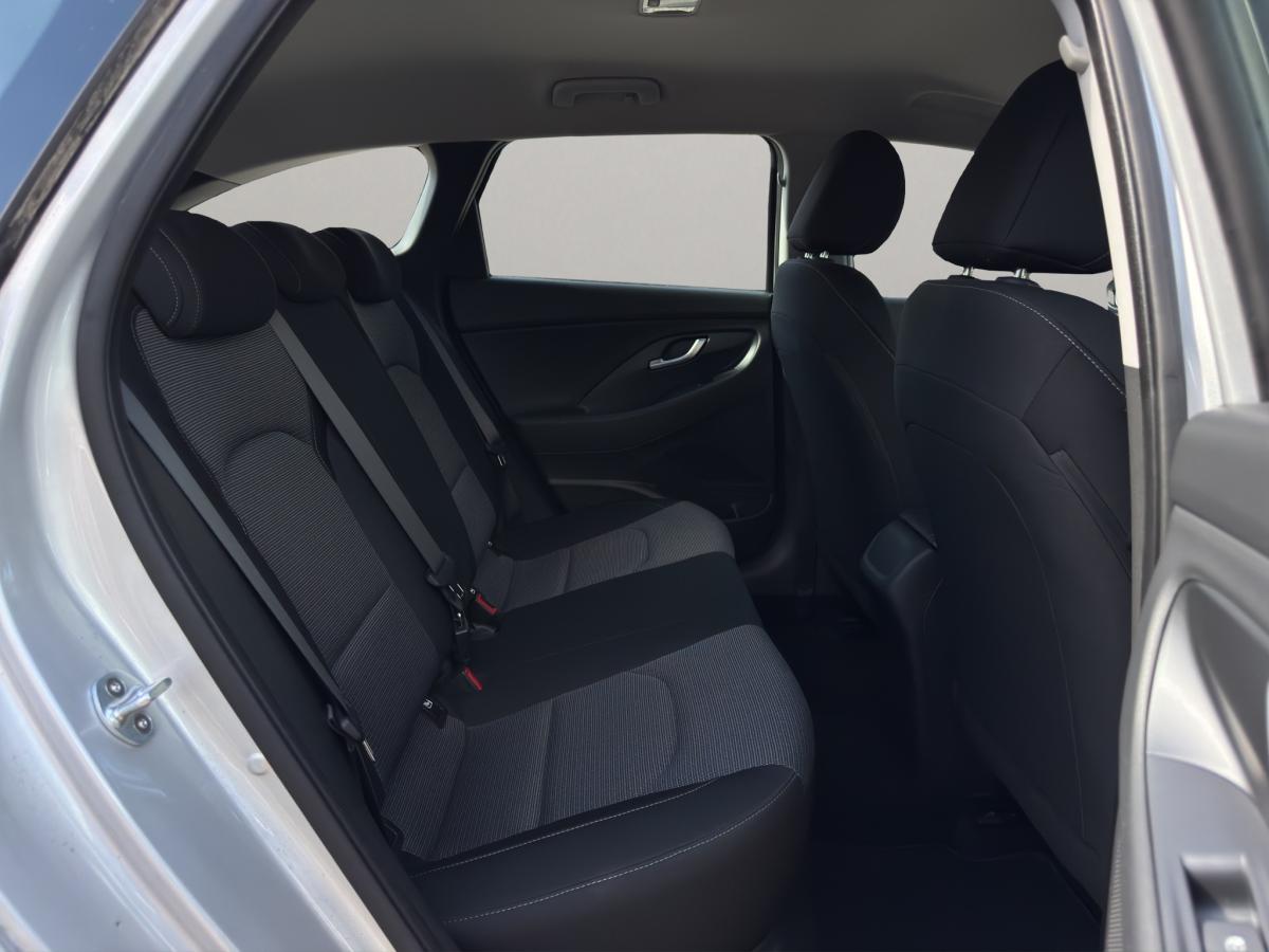 hyundai-i30-sw-2018-diesel-1582cc