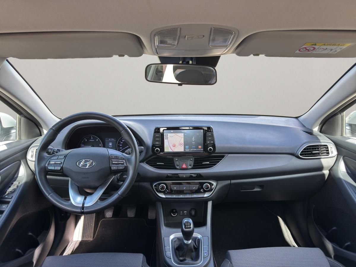 hyundai-i30-sw-2018-diesel-1582cc