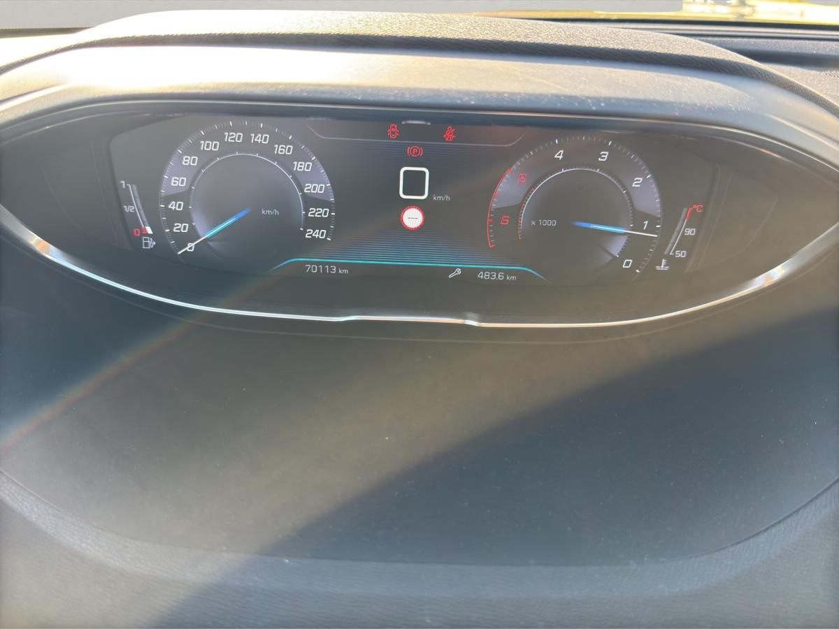 peugeot-3008-2018-diesel-1499cc