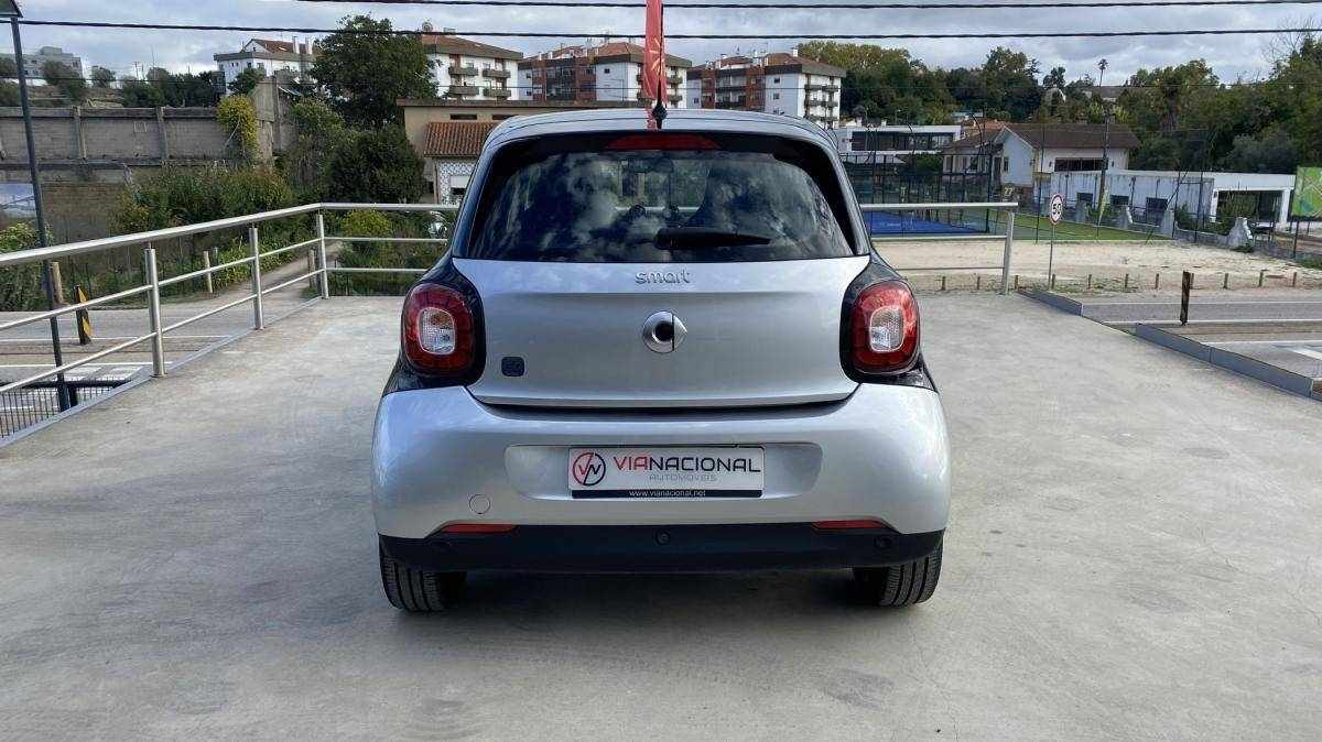 smart-forfour-2019-eletrico-500cc