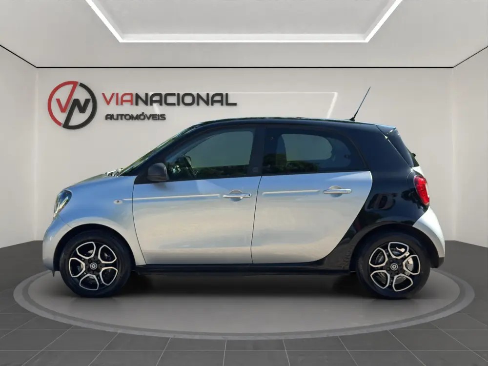 smart-forfour-2019-eletrico-500cc