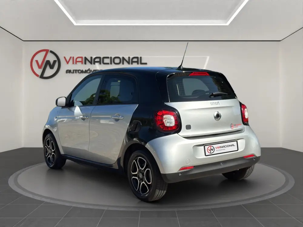 smart-forfour-2019-eletrico-500cc
