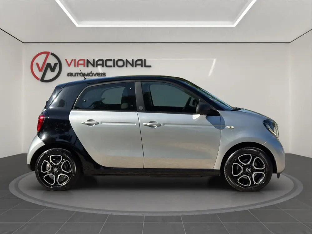 smart-forfour-2019-eletrico-500cc