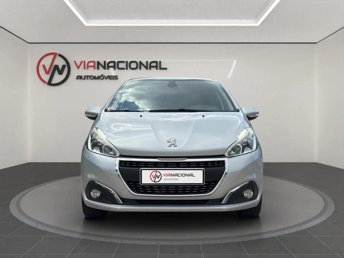 peugeot-208-2018-gasolina-1199cc