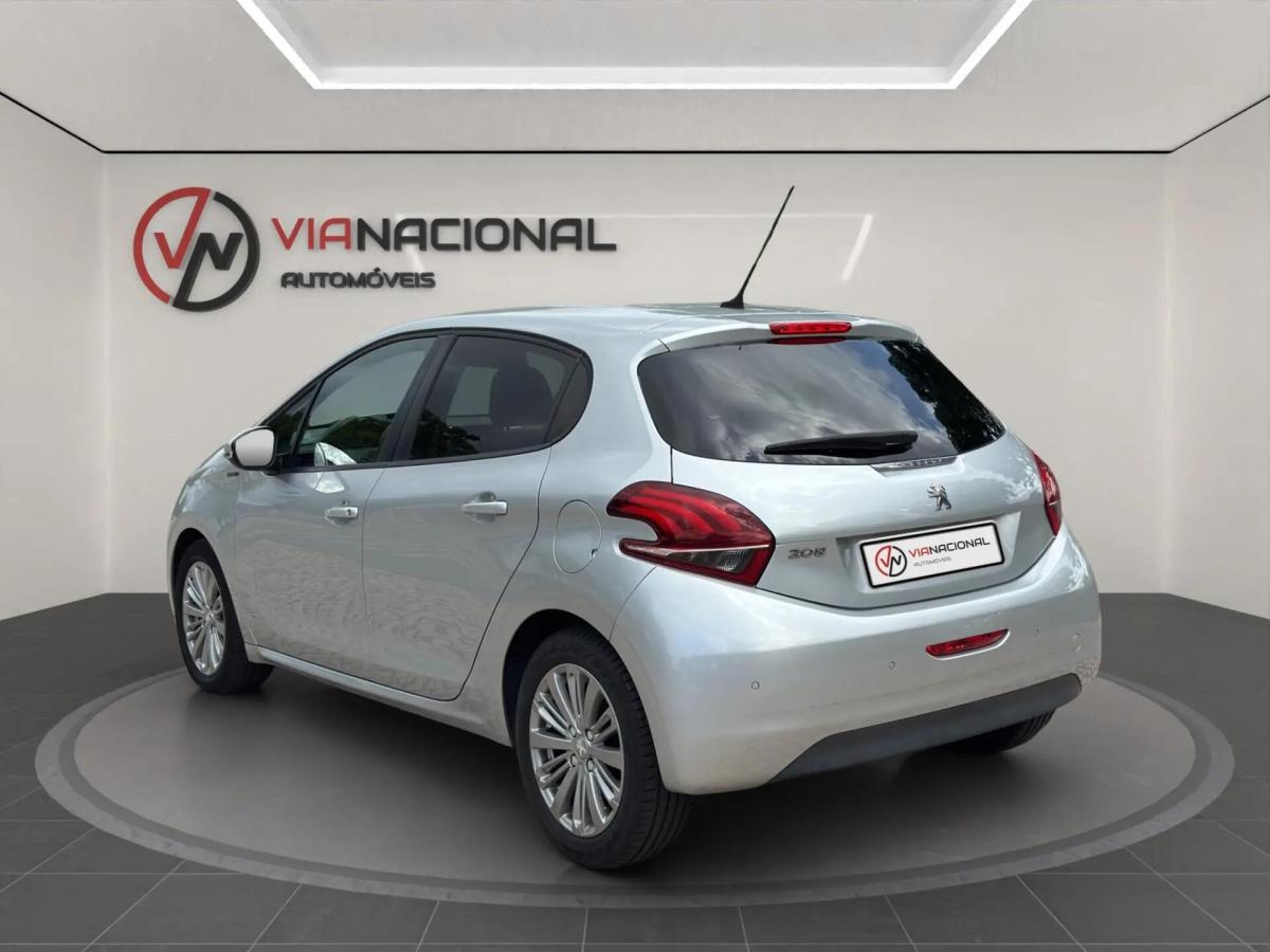 peugeot-208-2018-gasolina-1199cc