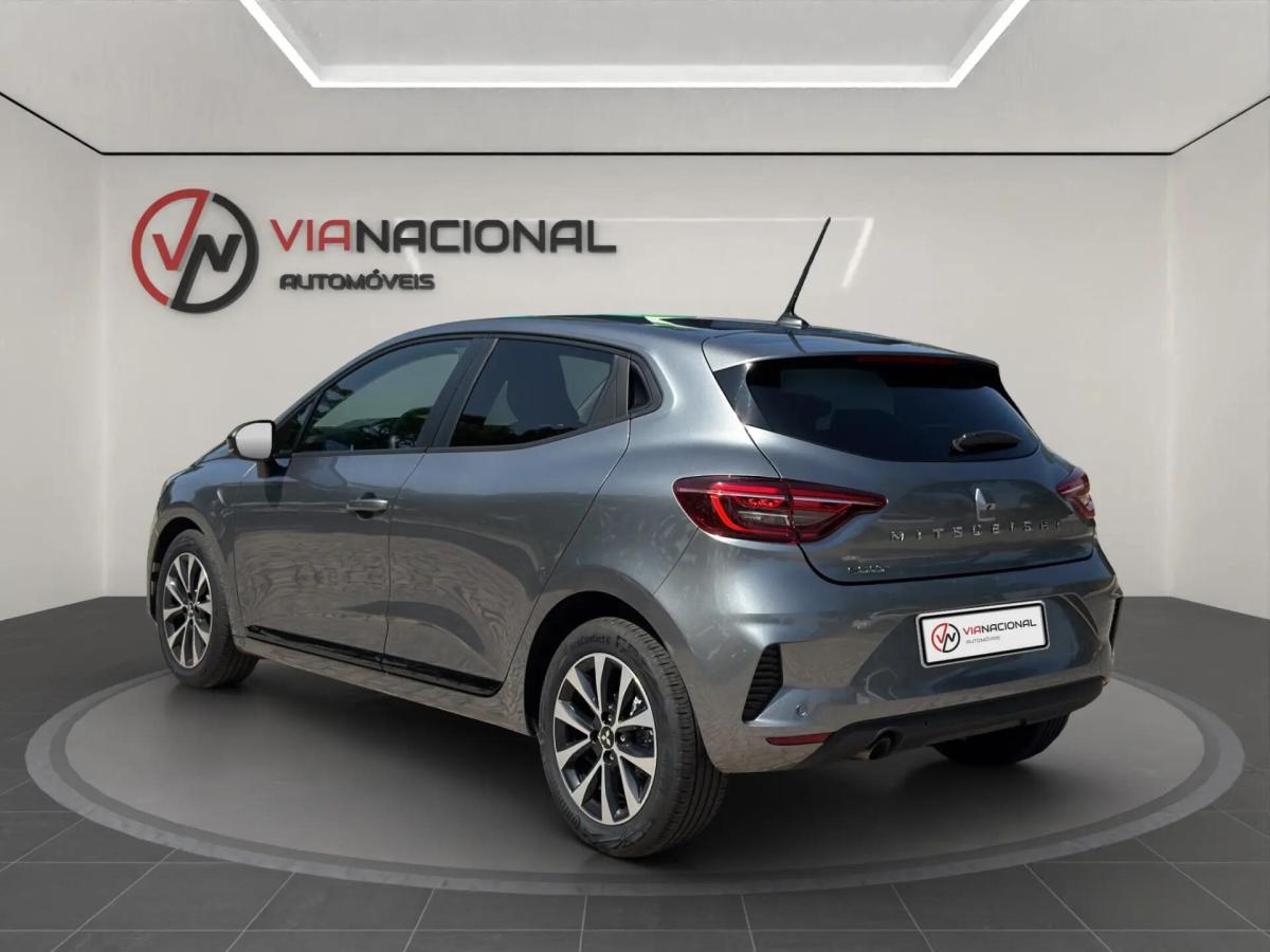 mitsubishi-colt-2024-gasolina-999cc