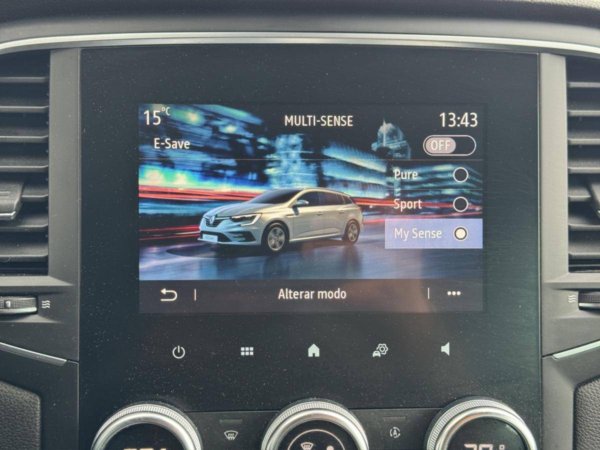 renault-megane-sport-tourer-2021-hibrido-a-gasolina-1598cc
