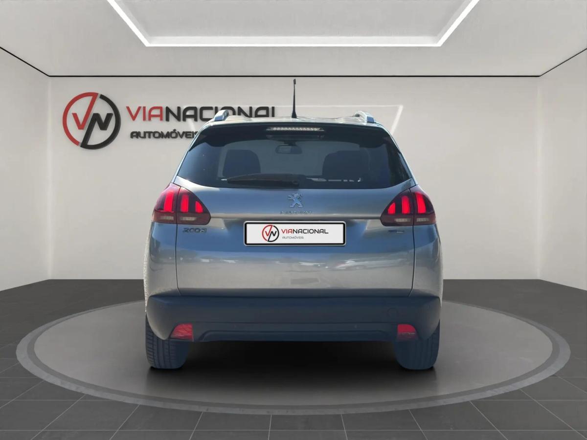 peugeot-2008-2016-gasolina-1199cc