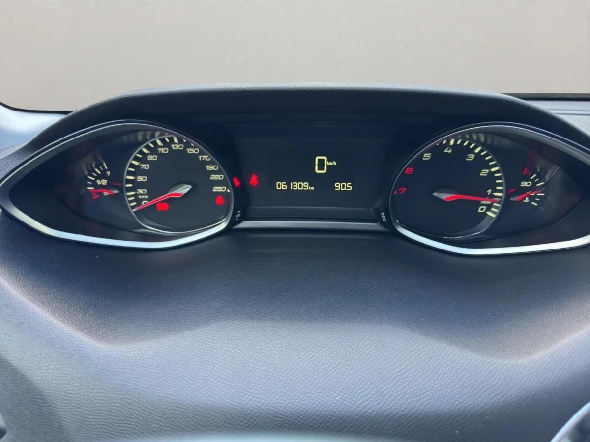 peugeot-308-sw-2019-gasolina-1199cc