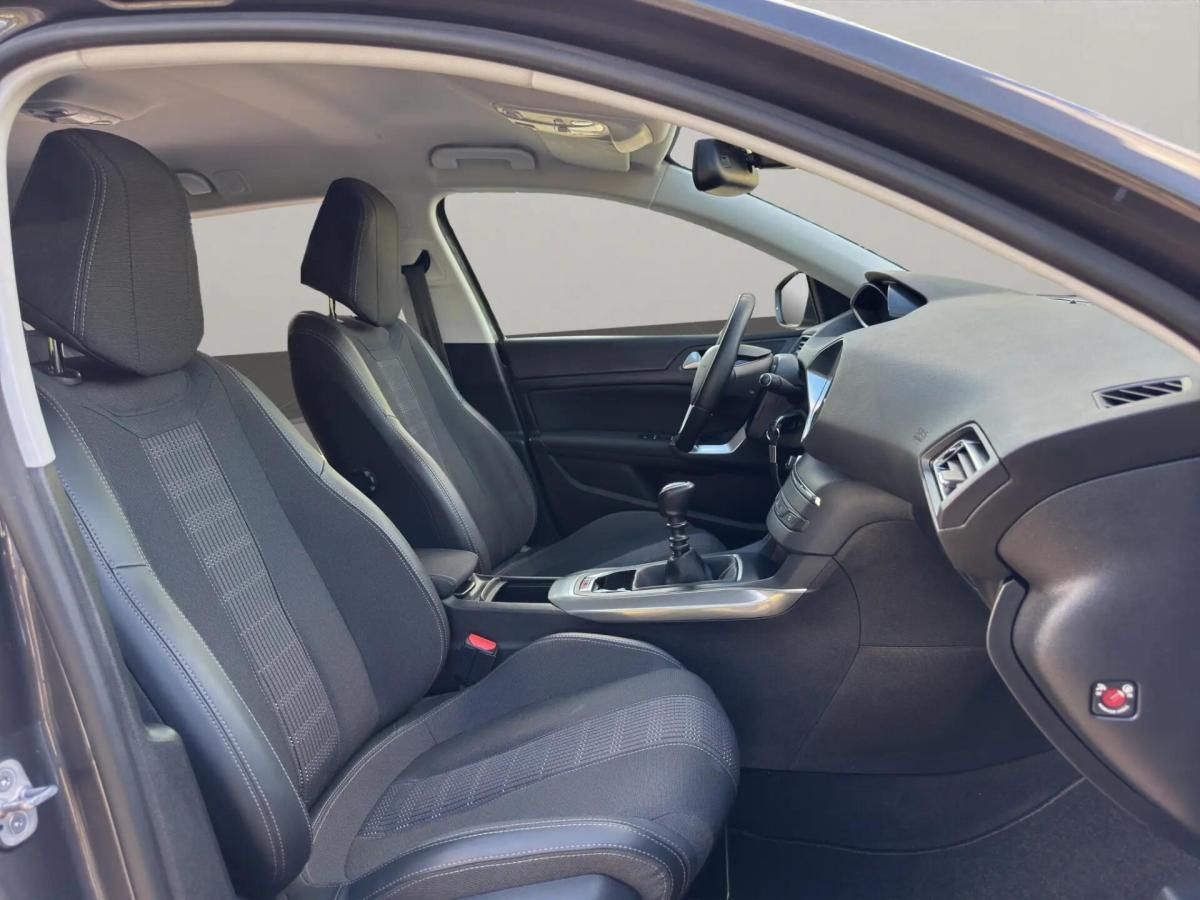 peugeot-308-sw-2019-gasolina-1199cc