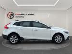 volvo-v40-cross-country-2016-diesel-1969cc