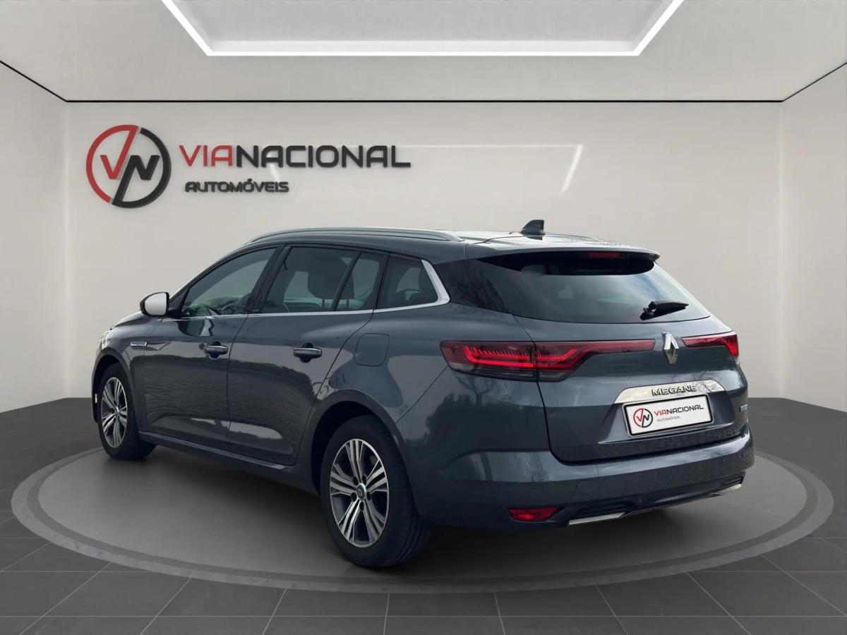 renault-megane-sport-tourer-2021-hibrido-a-gasolina-1598cc