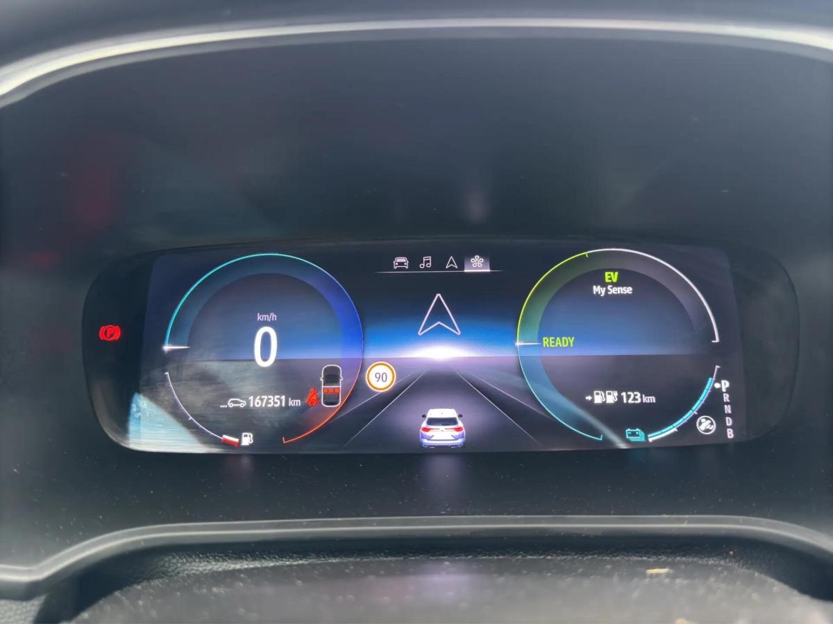 renault-megane-sport-tourer-2021-hibrido-a-gasolina-1598cc