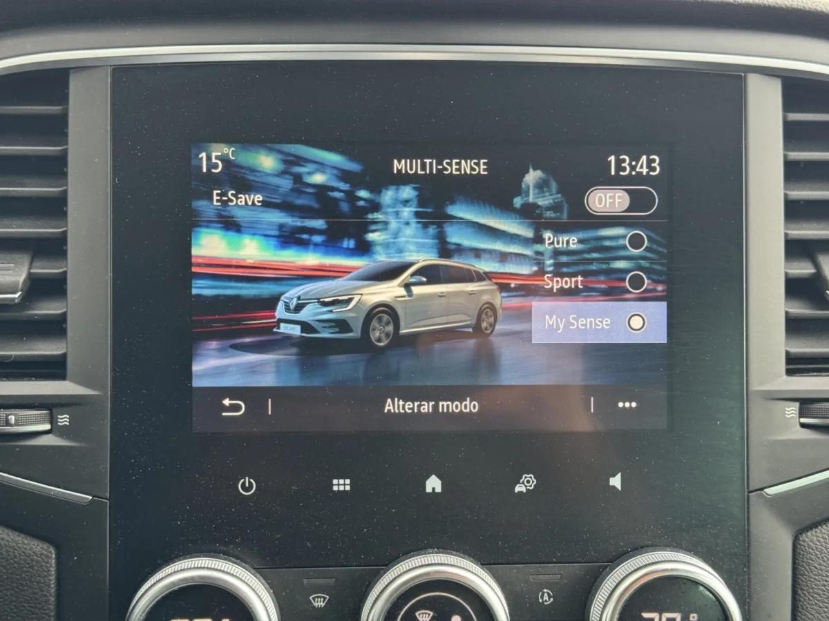 renault-megane-sport-tourer-2021-hibrido-a-gasolina-1598cc