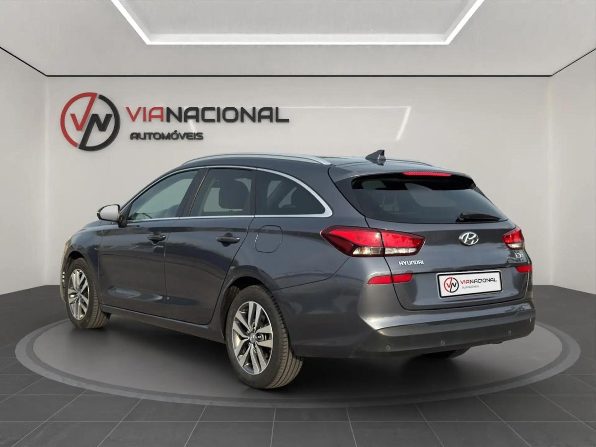 hyundai-i30-sw-2020-gasolina-998cc