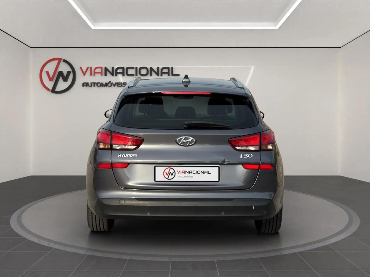 hyundai-i30-sw-2020-gasolina-998cc