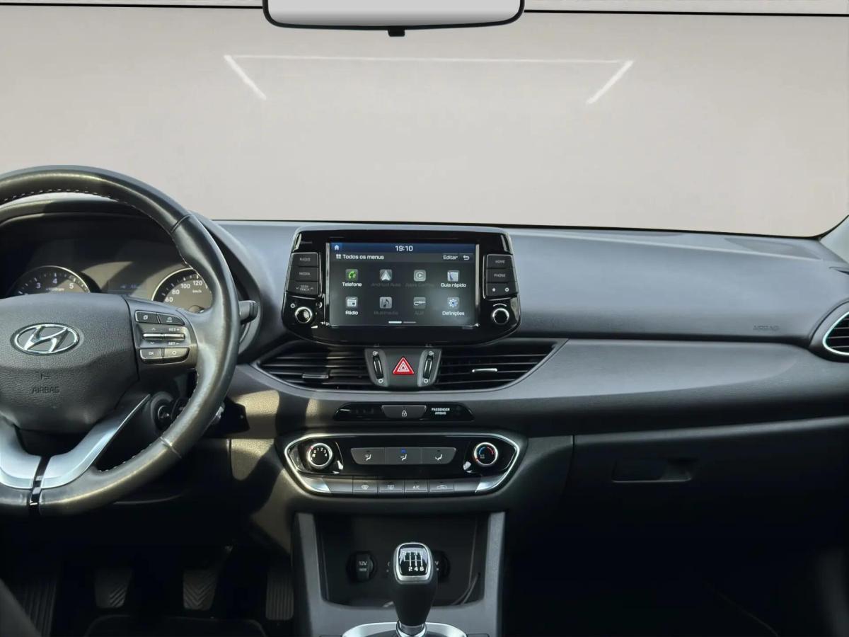 hyundai-i30-sw-2020-gasolina-998cc