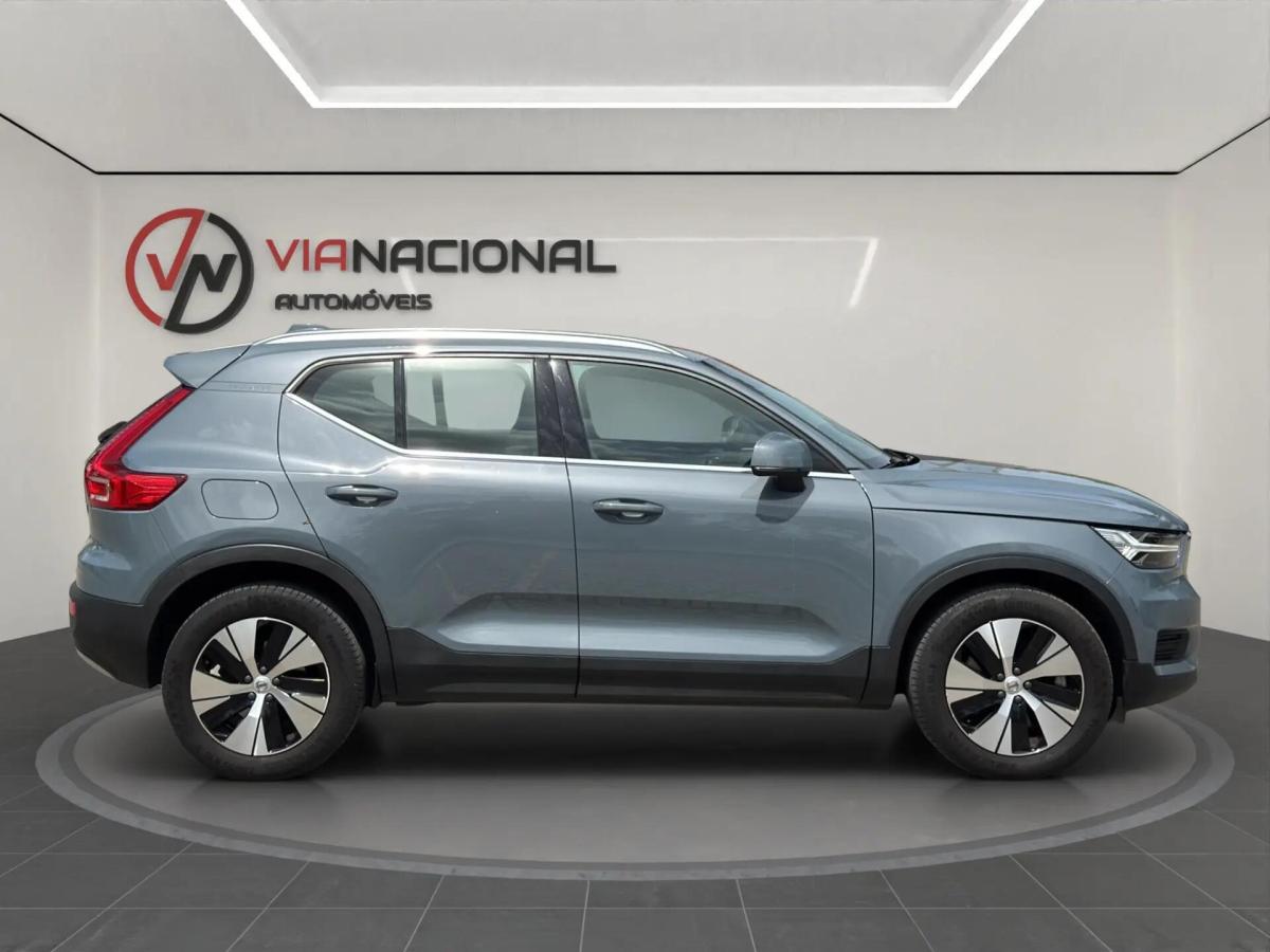 volvo-xc40-2021-hibrido-a-gasolina-1477cc