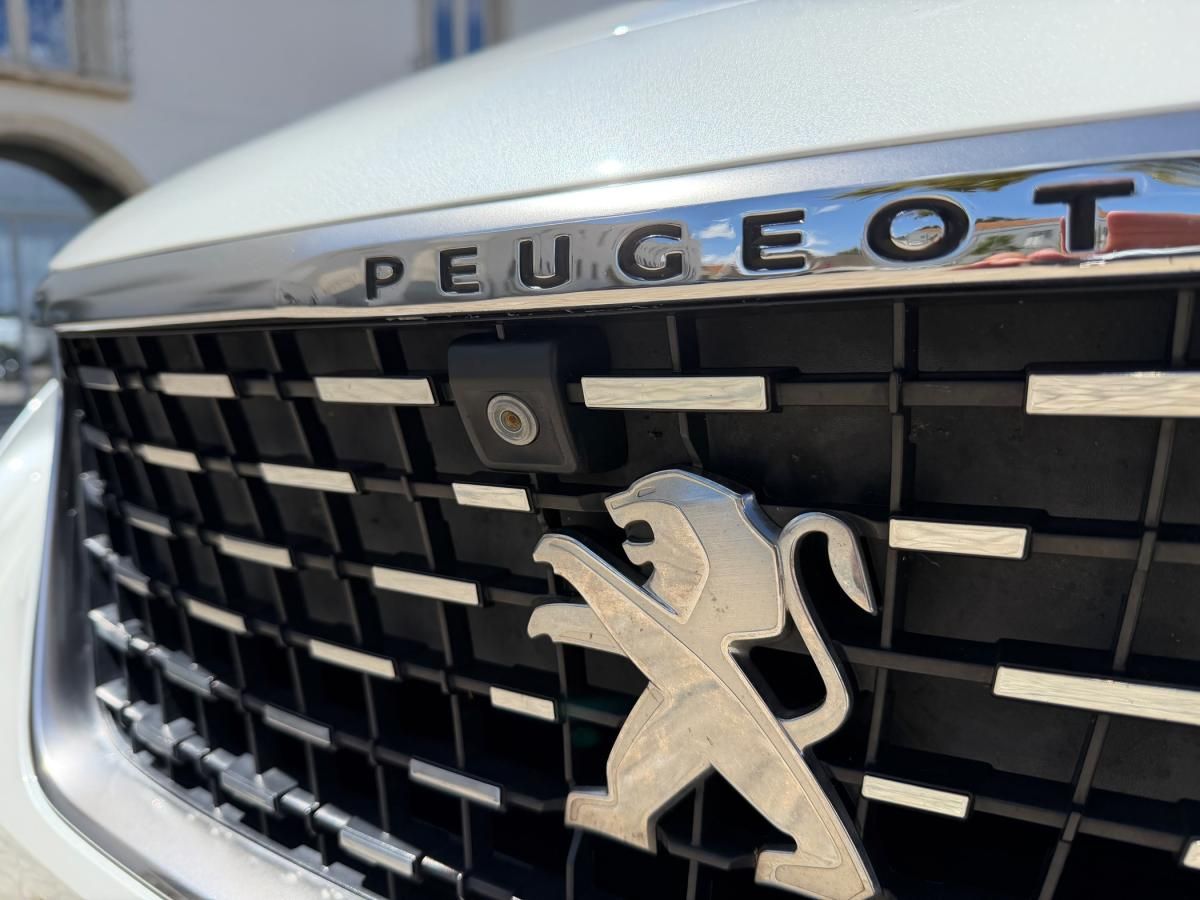 peugeot-3008-2019-diesel-1499cc