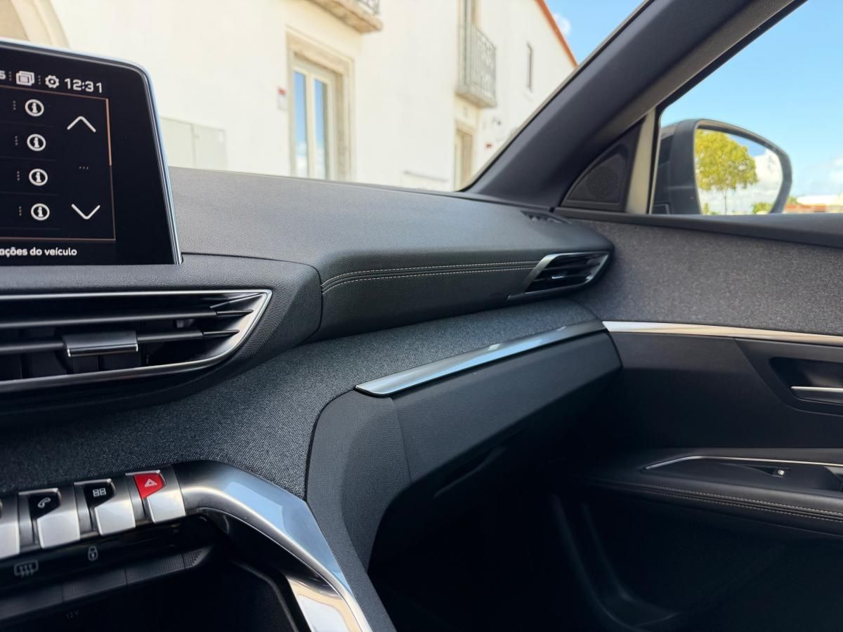 peugeot-3008-2019-diesel-1499cc