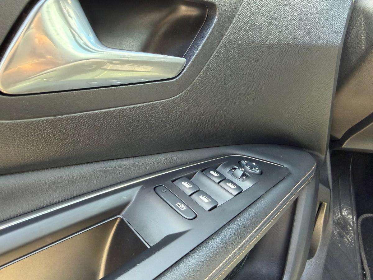 peugeot-3008-2019-diesel-1499cc