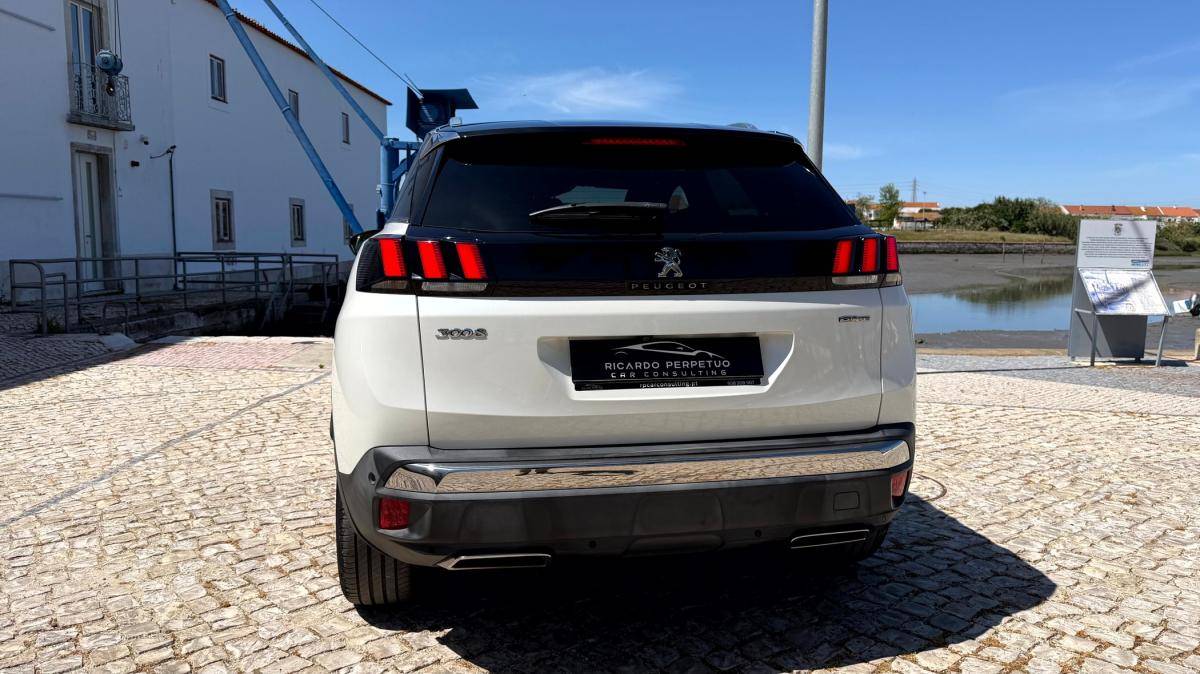peugeot-3008-2018-diesel-1499cc