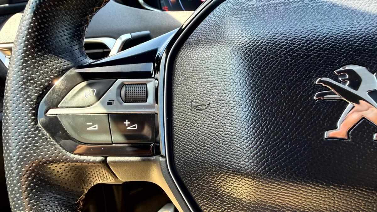 peugeot-3008-2018-diesel-1499cc