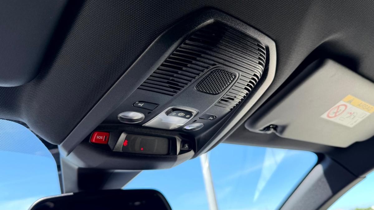 peugeot-3008-2018-diesel-1499cc