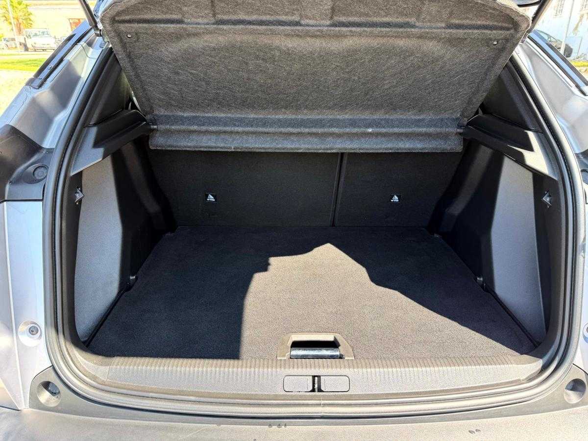 peugeot-2008-2021-diesel-1499cc