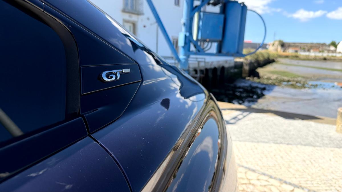 peugeot-508-2019-gasolina-1598cc