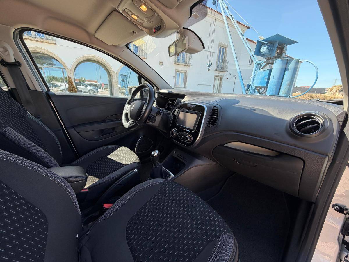 renault-captur-2018-diesel-1461cc