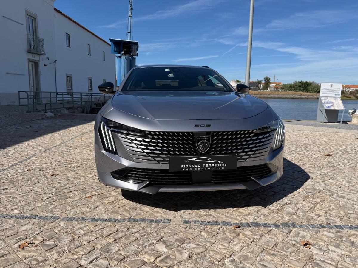 peugeot-508-sw-2024-hibrido-a-gasolina-1598cc