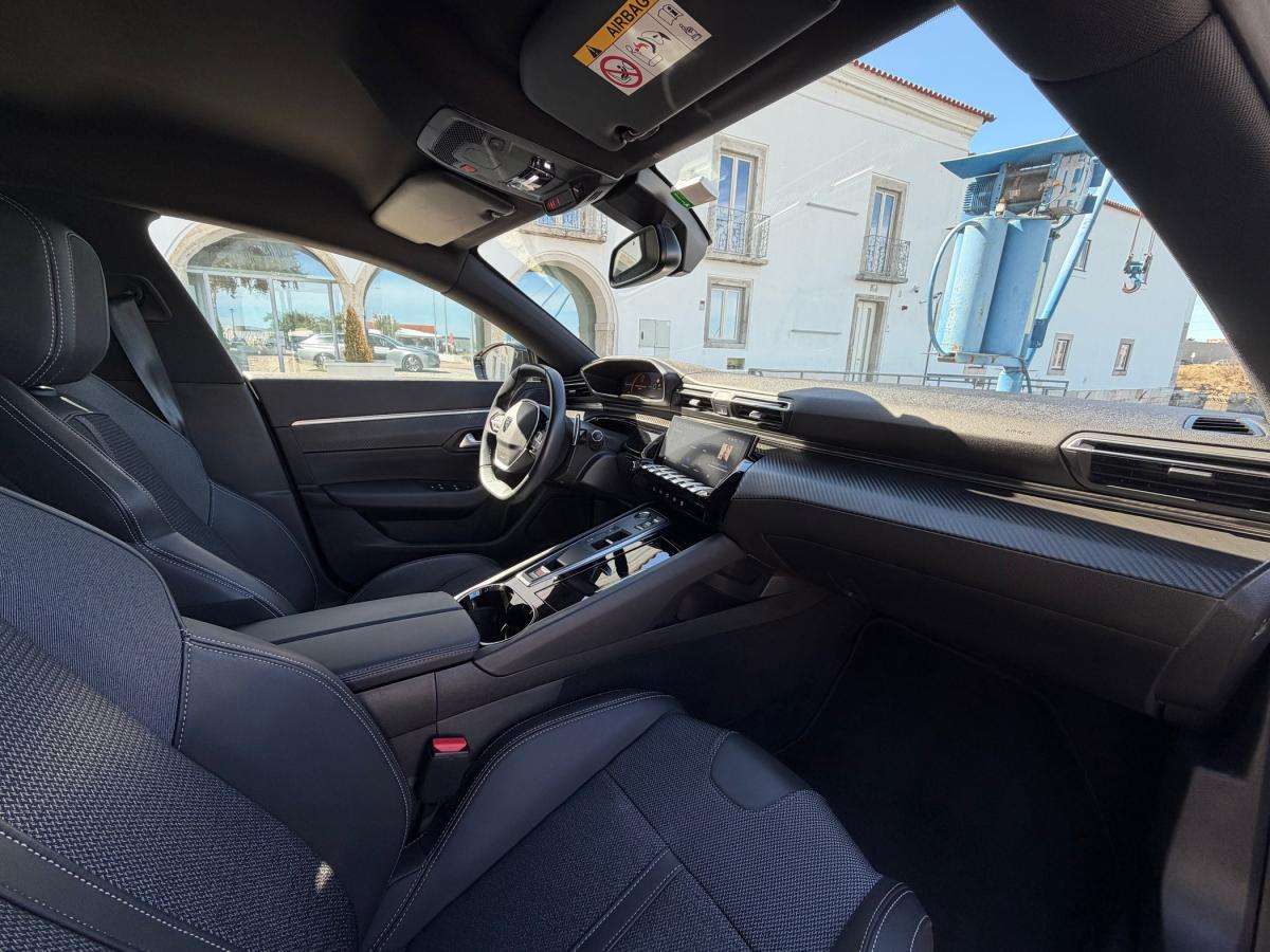 peugeot-508-sw-2024-hibrido-a-gasolina-1598cc