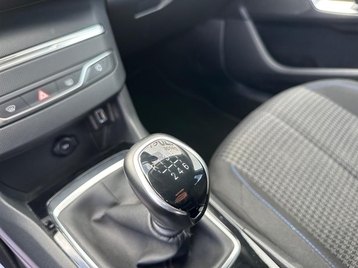 peugeot-308-sw-2020-diesel-1499cc