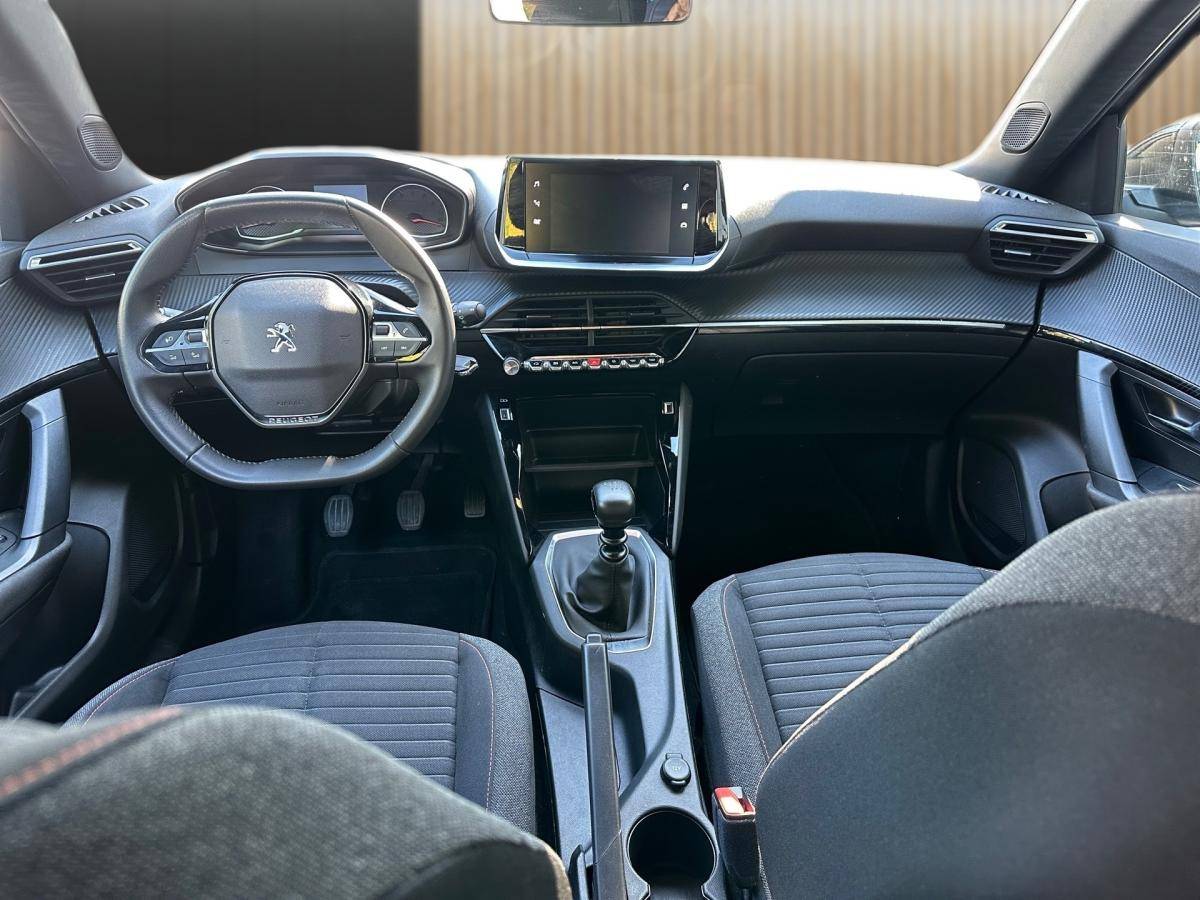 peugeot-2008-2024-gasolina-1199cc