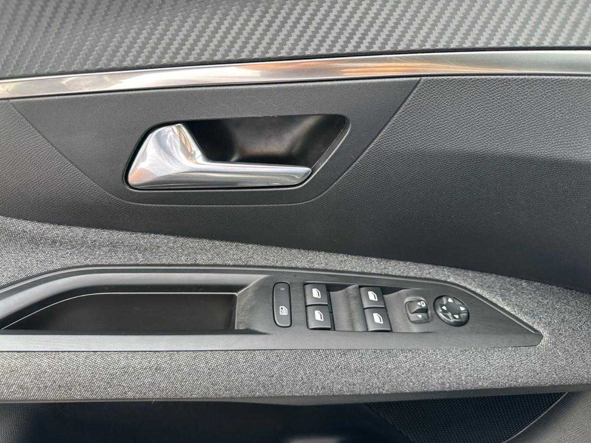 peugeot-3008-2024-gasolina-1199cc