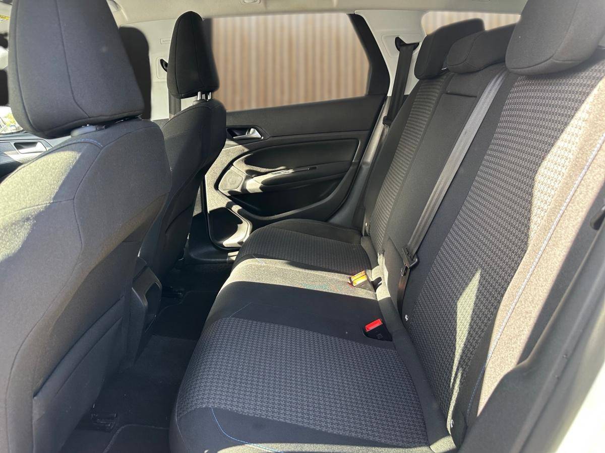 peugeot-308-sw-2019-diesel-1499cc