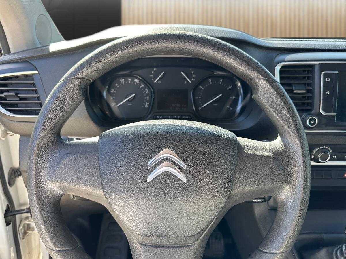 citroen-spacetourer-2018-diesel-1560cc