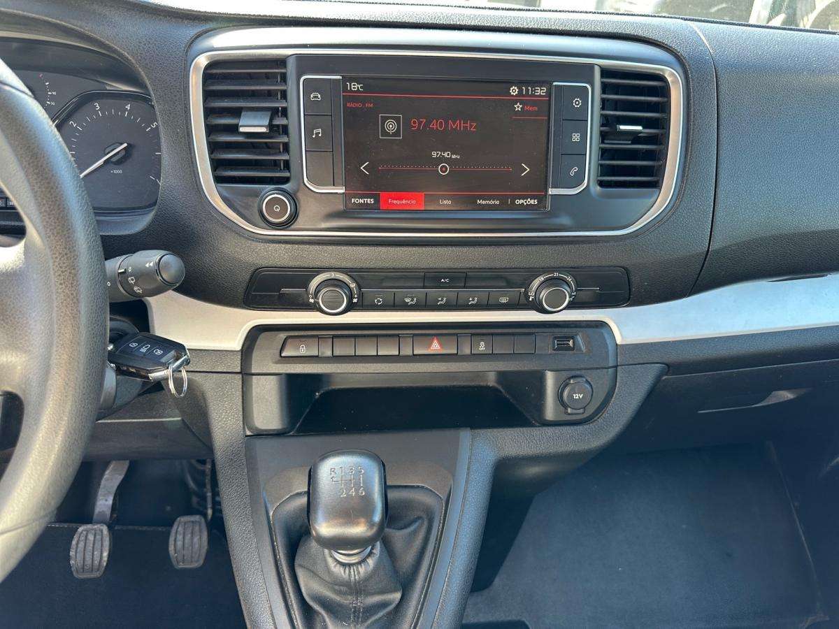 citroen-spacetourer-2018-diesel-1560cc