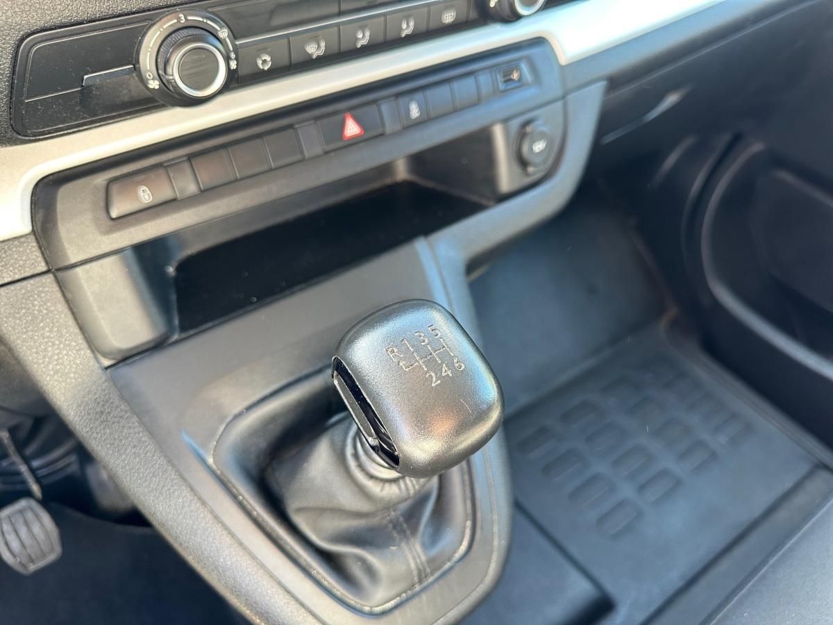 citroen-spacetourer-2018-diesel-1560cc