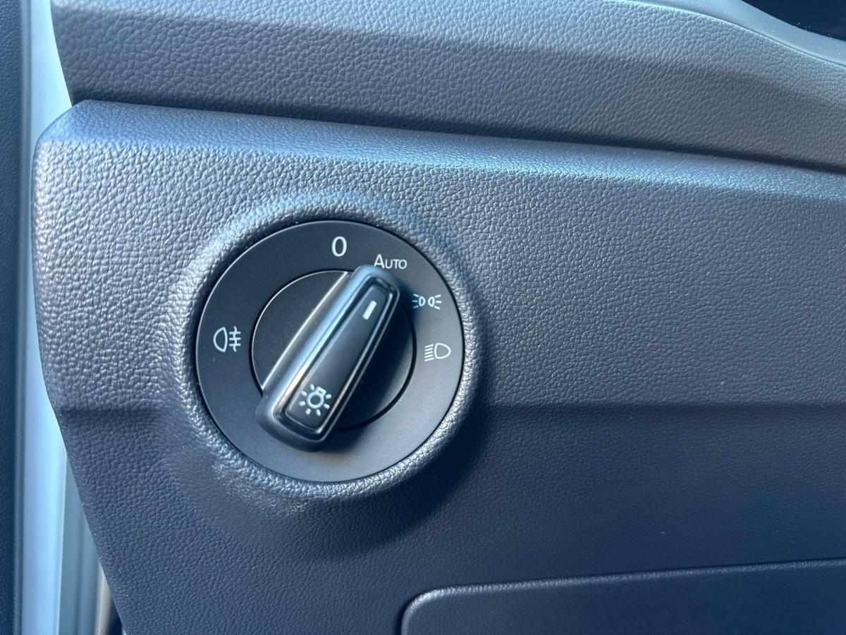 volkswagen-t-roc-2025-gasolina-999cc