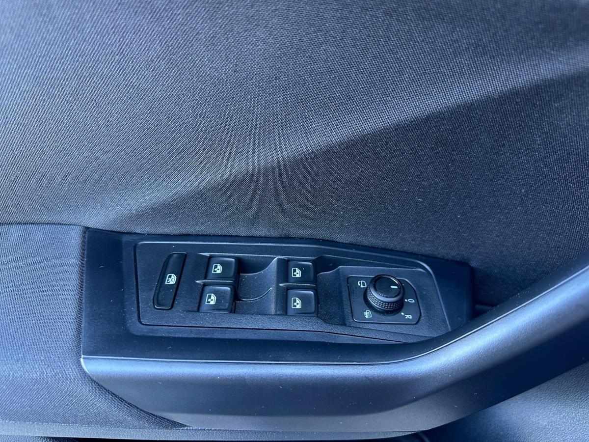 volkswagen-t-roc-2025-gasolina-999cc