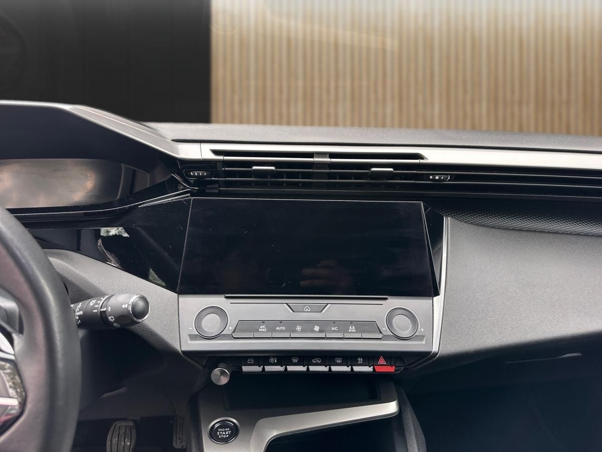 peugeot-308-sw-2023-gasolina-1199cc