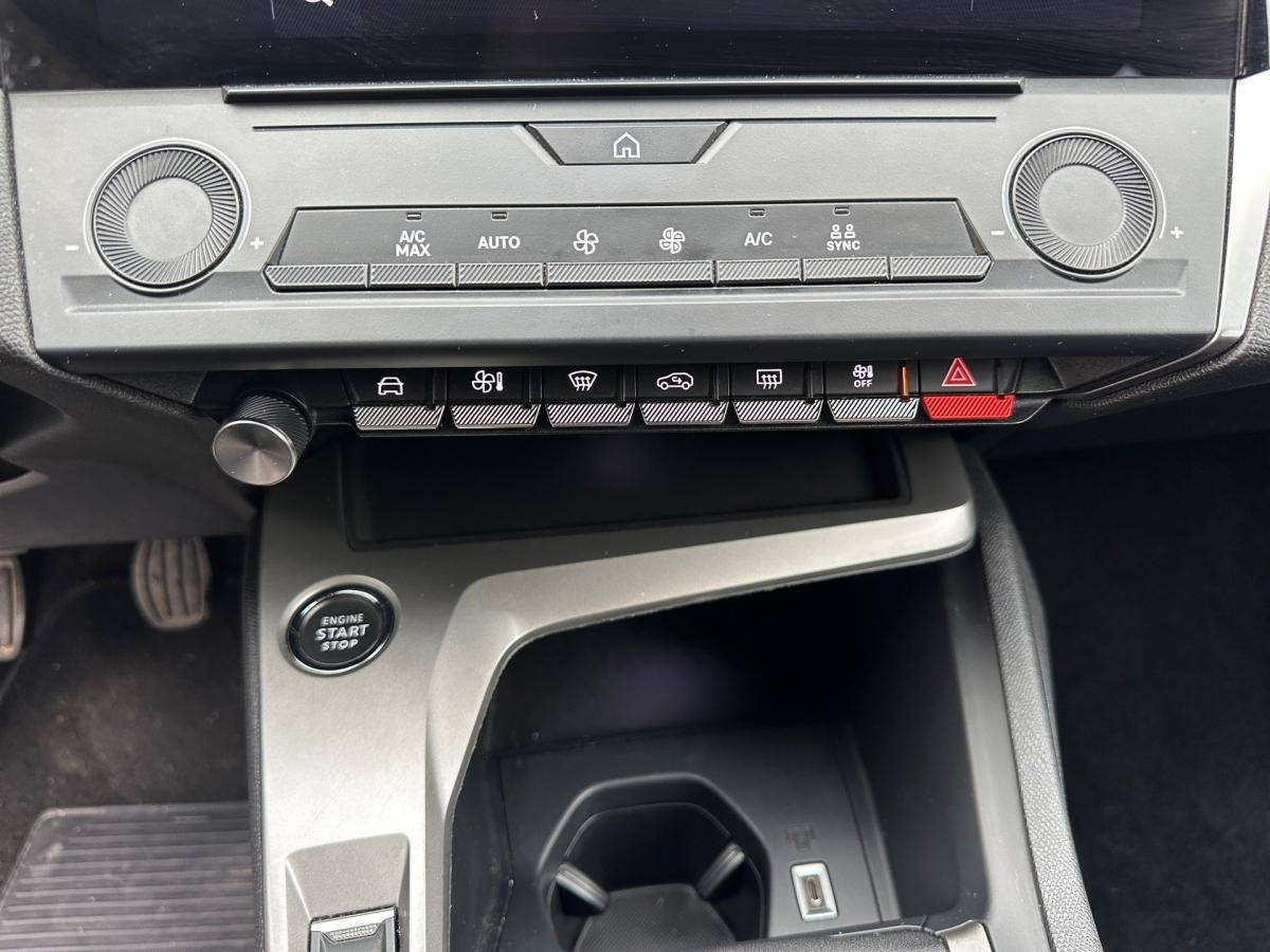 peugeot-308-sw-2023-gasolina-1199cc