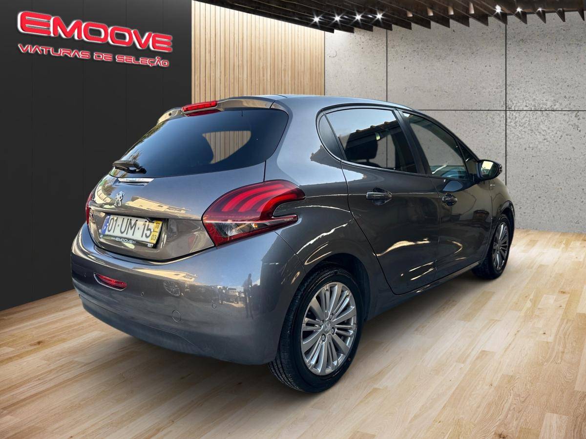 peugeot-208-2018-gasolina-1199cc