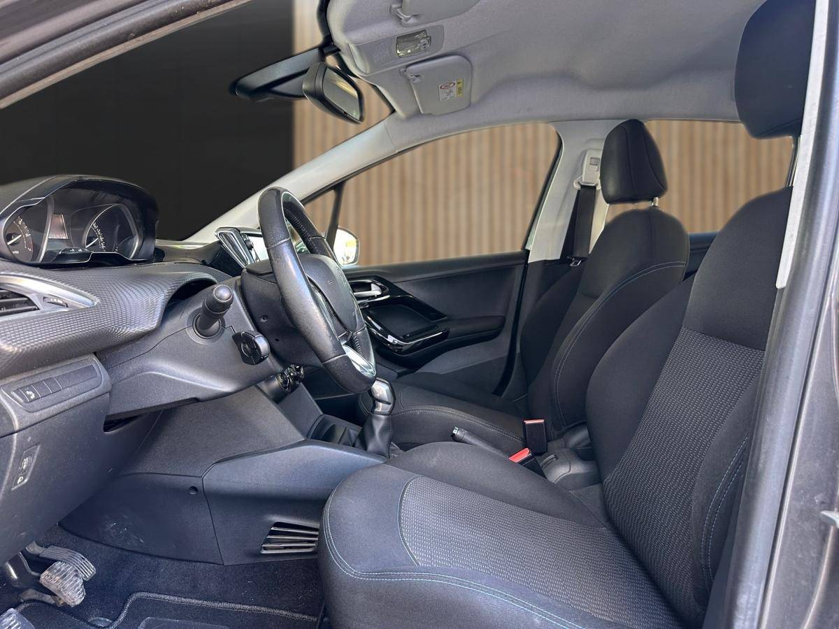peugeot-208-2018-gasolina-1199cc