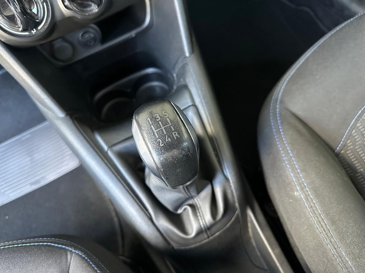 peugeot-208-2018-gasolina-1199cc