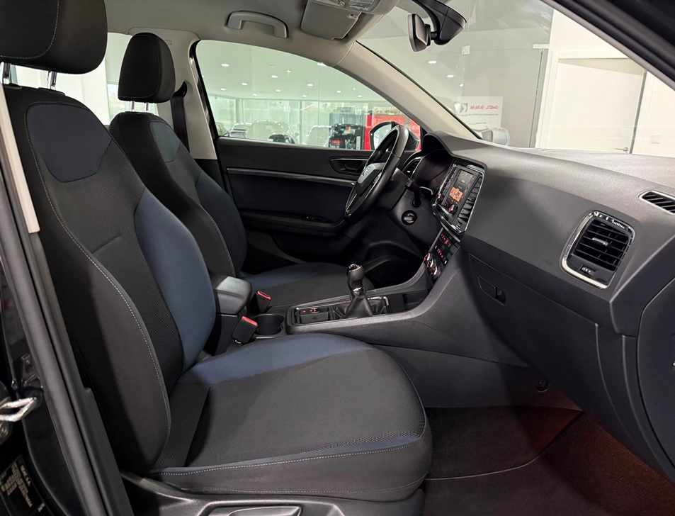 seat-ateca-1-6-tdi-ecomotive-2019-diesel-1598cc