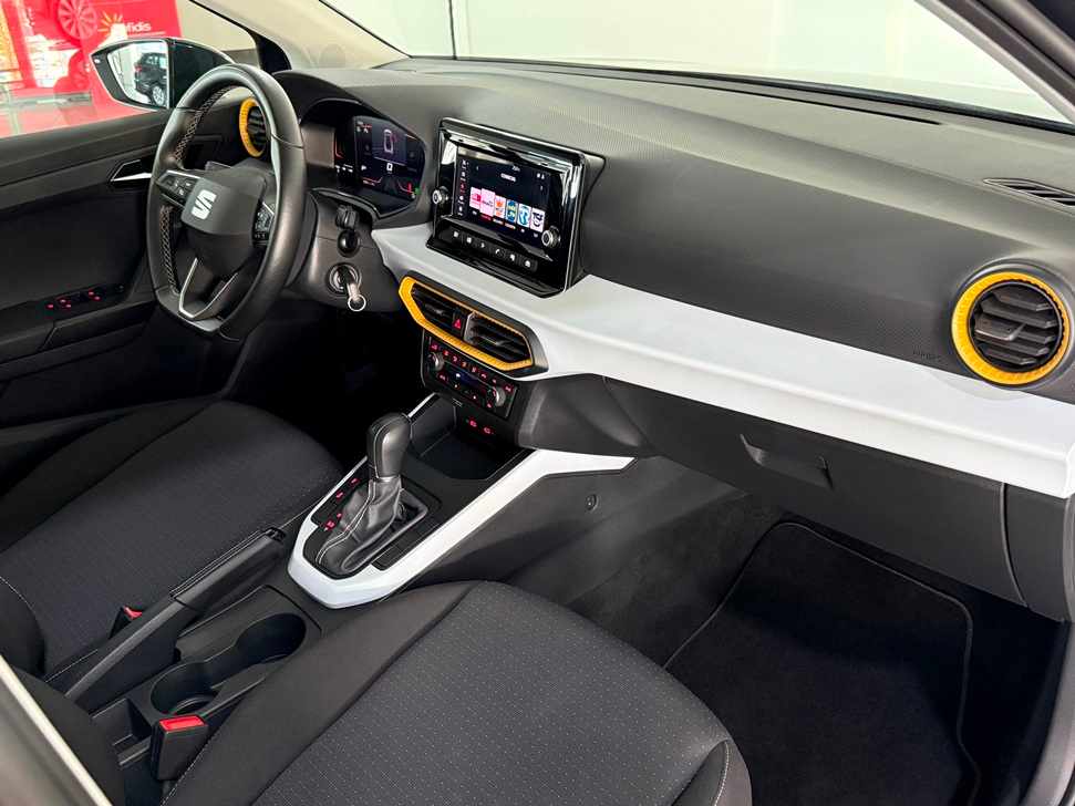 seat-arona-1-0-ecotsi-2024-gasolina-999cc